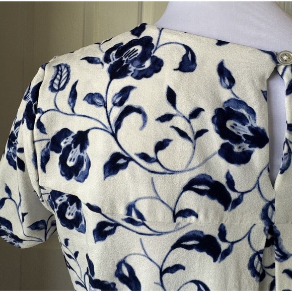 JJill Wearever Blue White Floral Short Sleeve Soft Stretchy Dress Womens PetiteS - Picture 6 of 7